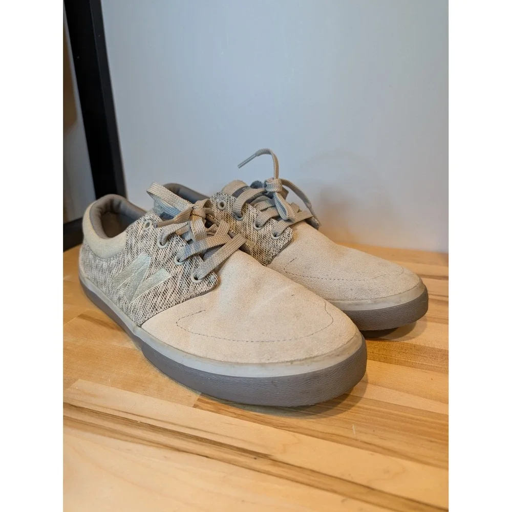 New Balance Suede Skate Shoes Sneakers‎ Casual Gray Low Top Size 9.5 B1